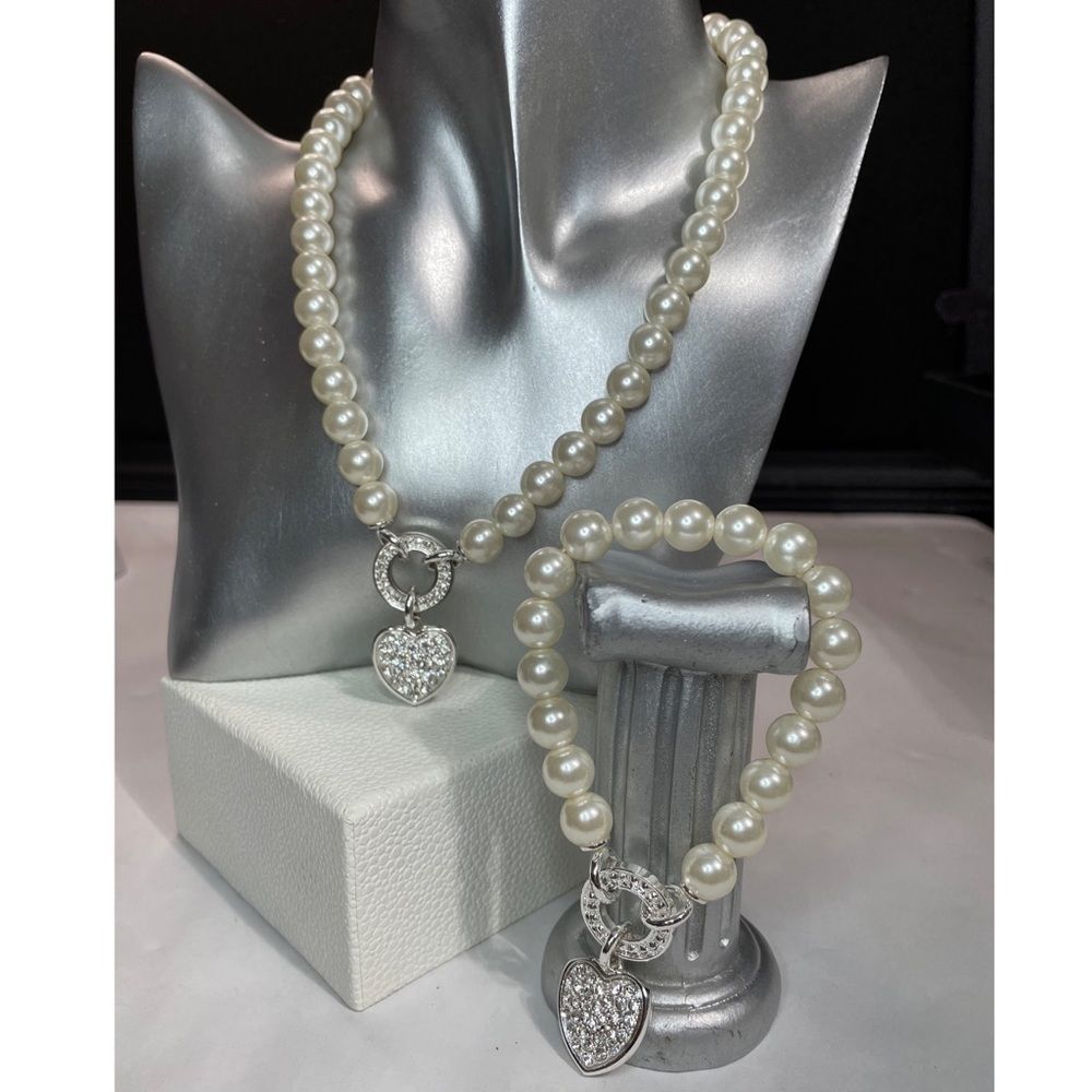 Nataliya V Collister Faux Pearl Heart Necklace & Bracelet Set